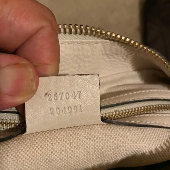 NWT, Rare Gucci White Calfskin Leather  Medium Madison Hobo Bag - Picture 10 of 12